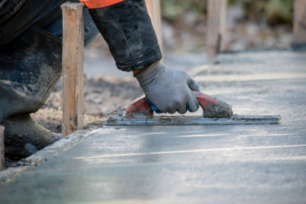 Best Concrete Sidewalk Installation in Lden, MA